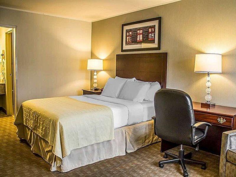 Quality Inn Cambridge Eksteriør billede